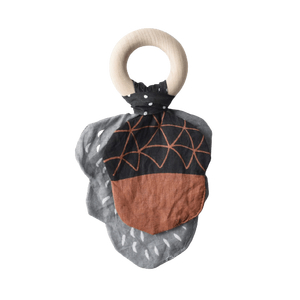 Product Wee Gallery - Crinkle Teether Acorn base image