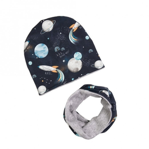 Product Pack of hat and scarf Planet base image